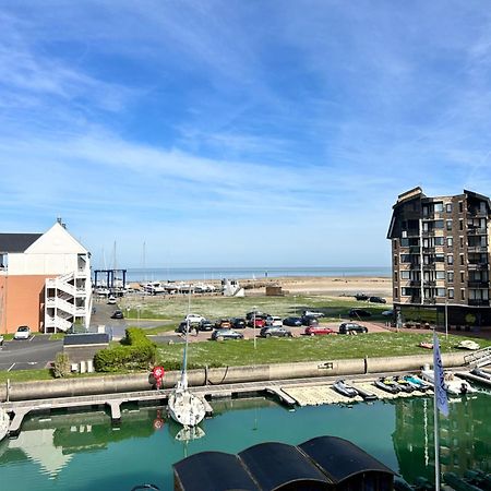 La Marina-Studio, Vue Mer Avec Balneo Довіль Екстер'єр фото
